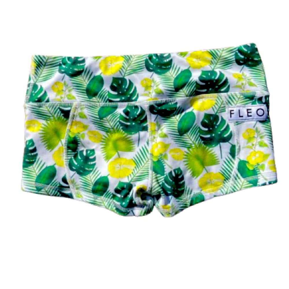 FLEO Shorts